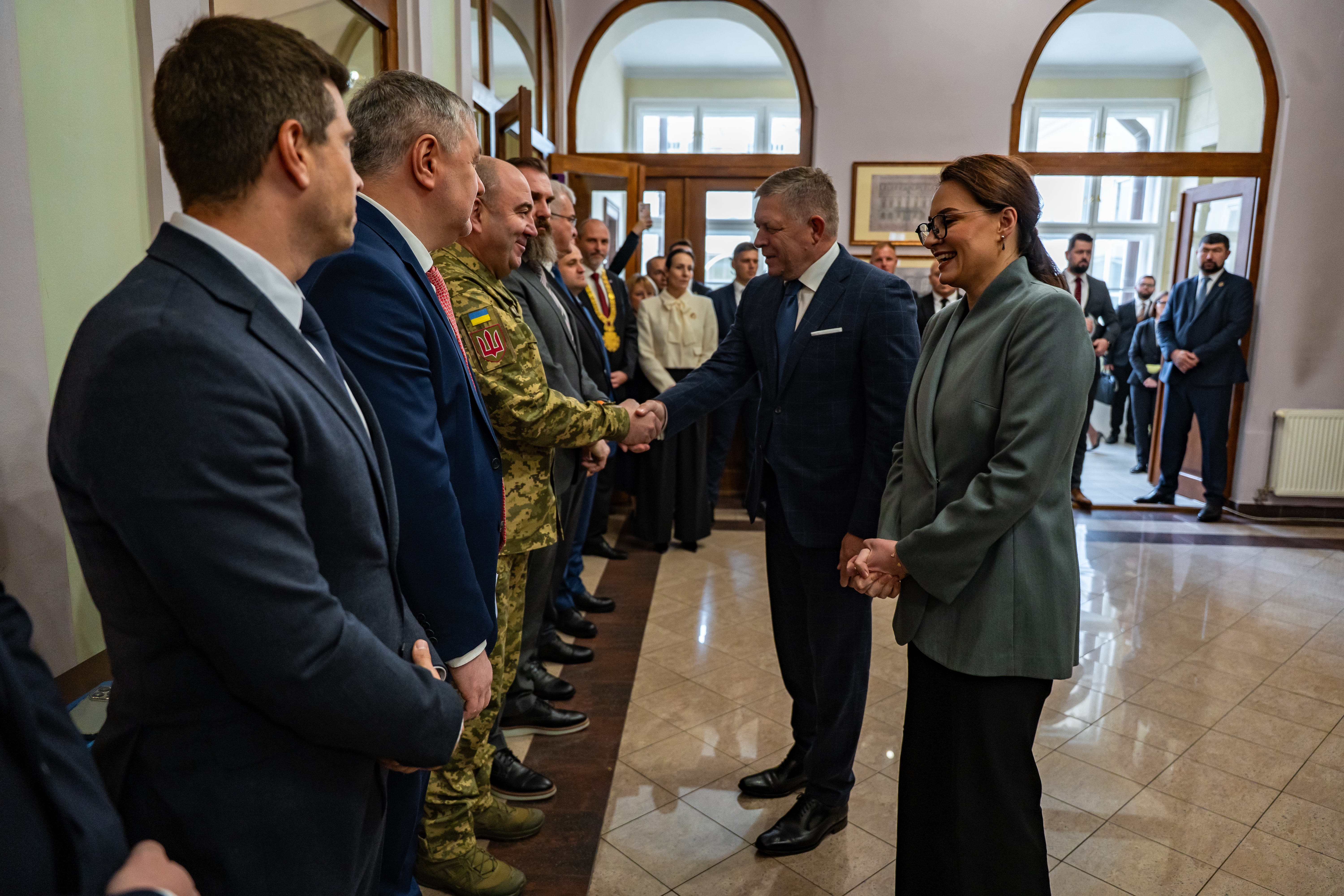 Spolocne rokovanie clenov vlad Slovenskej republiky a Ukrajinyr-26